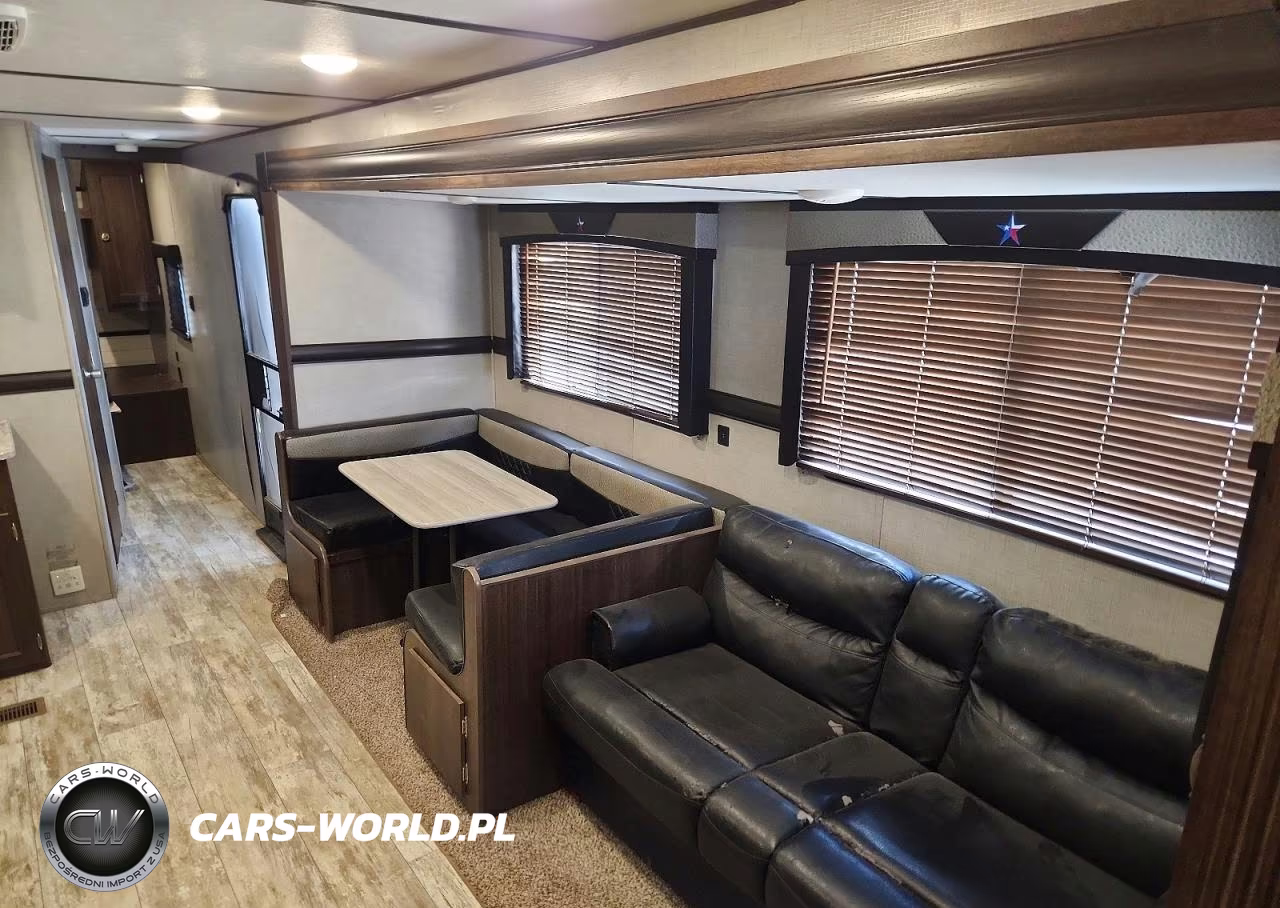 2019 Keystone Longhorn Camper VIN:4YDT33326LS379059 - 5