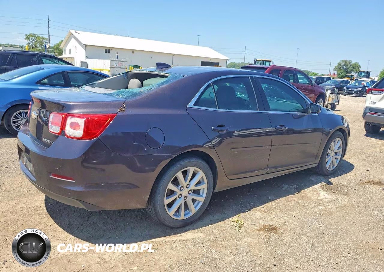 2015 Chevrolet Malibu 2Lt VIN:1G11D5SL5FF254475 - 3