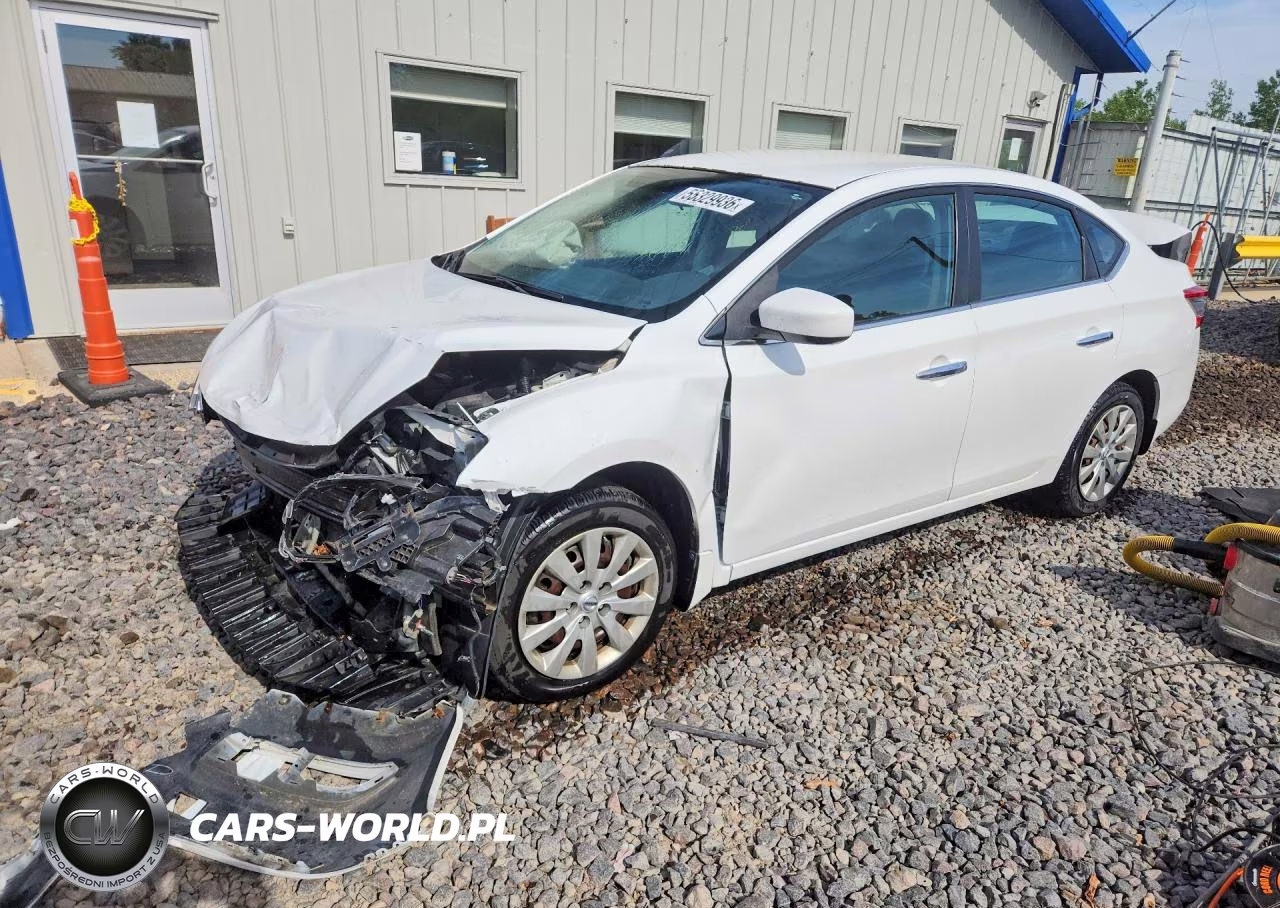 2015 Nissan Sentra S – zdjęcie 1 z 12