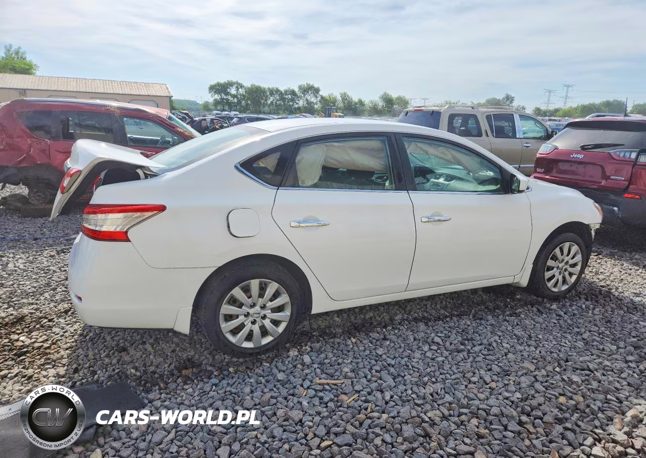2015 Nissan Sentra S VIN:3N1AB7AP0FY326627 - 3