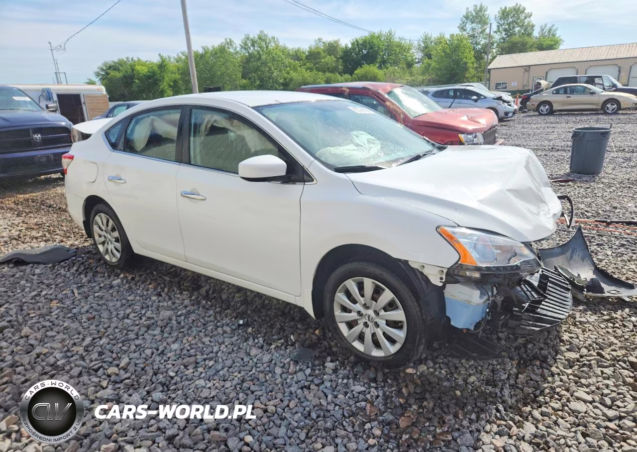 2015 Nissan Sentra S VIN:3N1AB7AP0FY326627 - 4