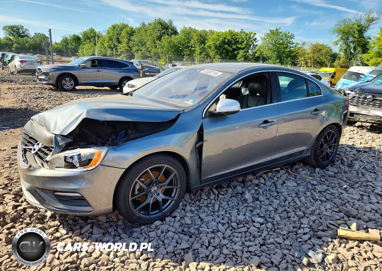 2016 Volvo S60 R Design