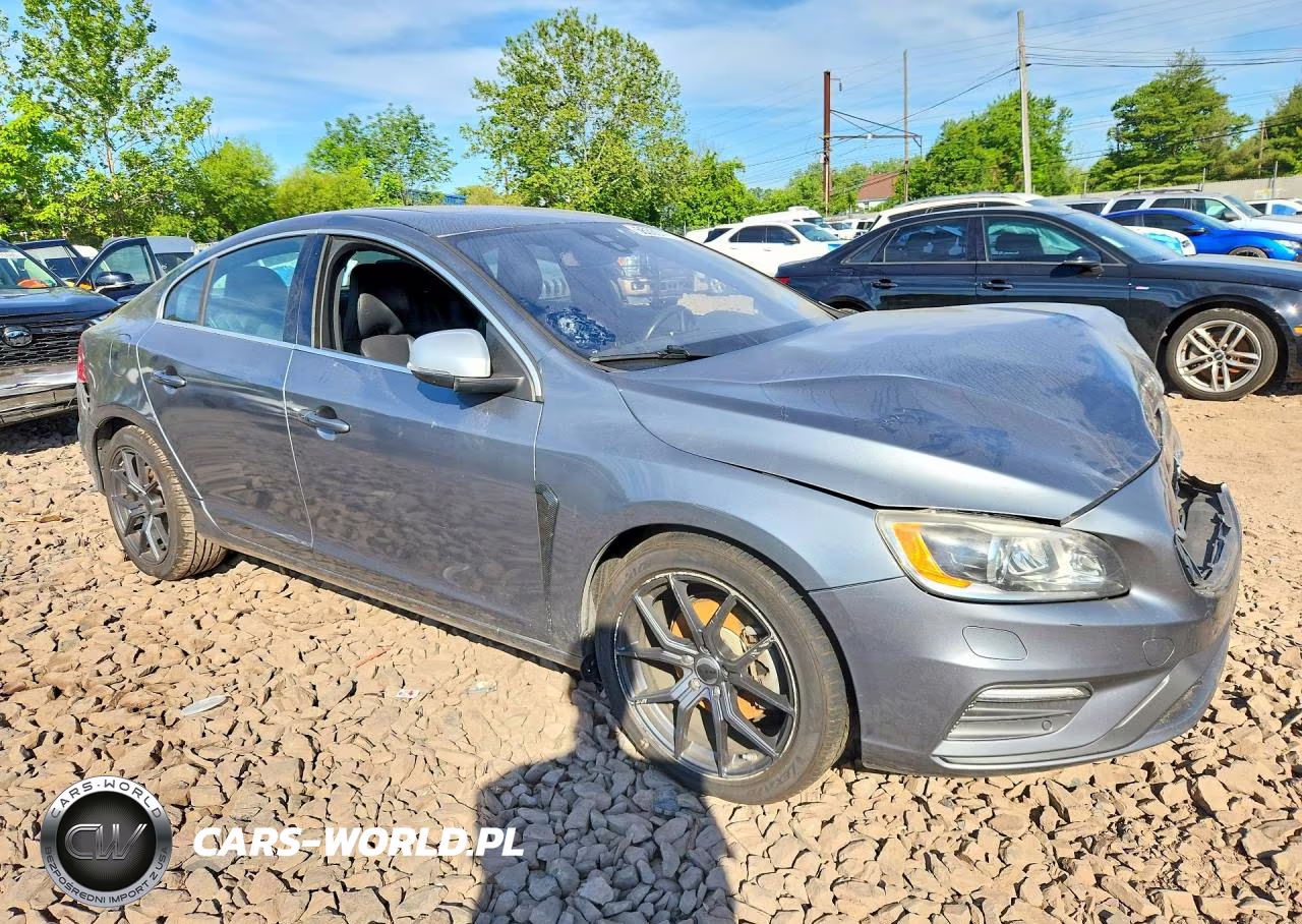 2016 Volvo S60 R Design VIN:YV126MFP7G2396889 - 4