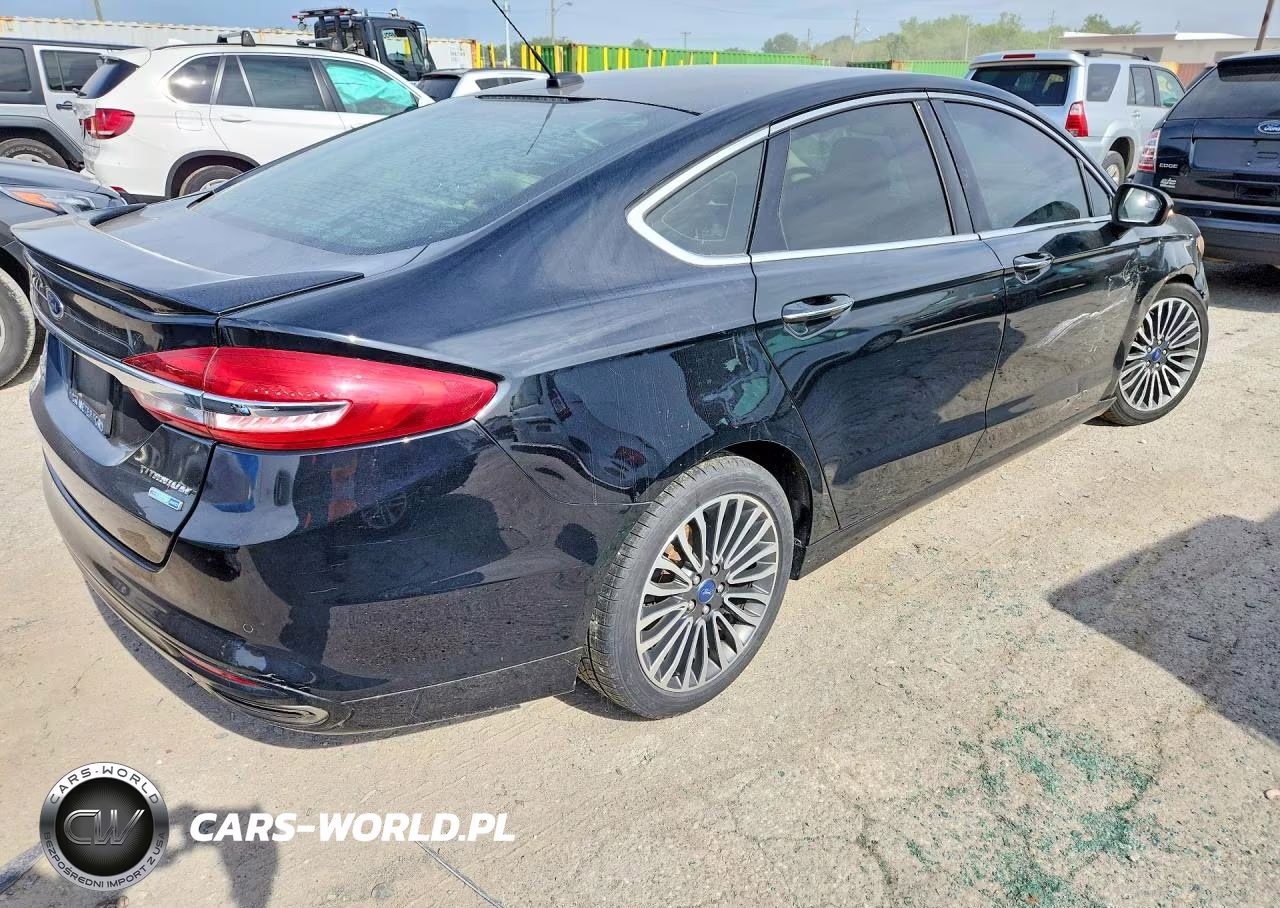 2018 Ford Fusion Titanium VIN:3FA6P0D92JR151282 - 3