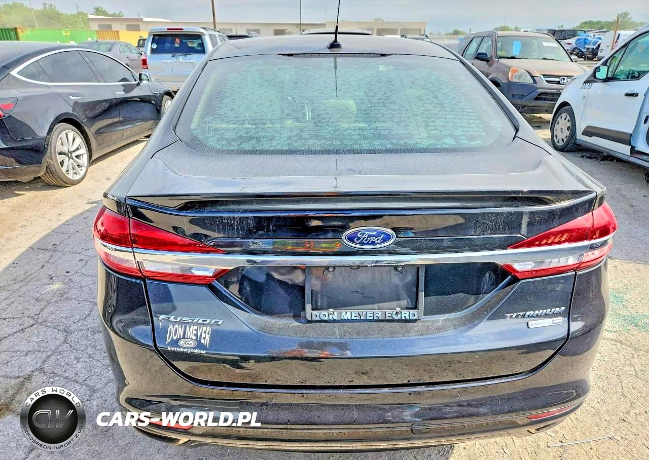 2018 Ford Fusion Titanium VIN:3FA6P0D92JR151282 - 6