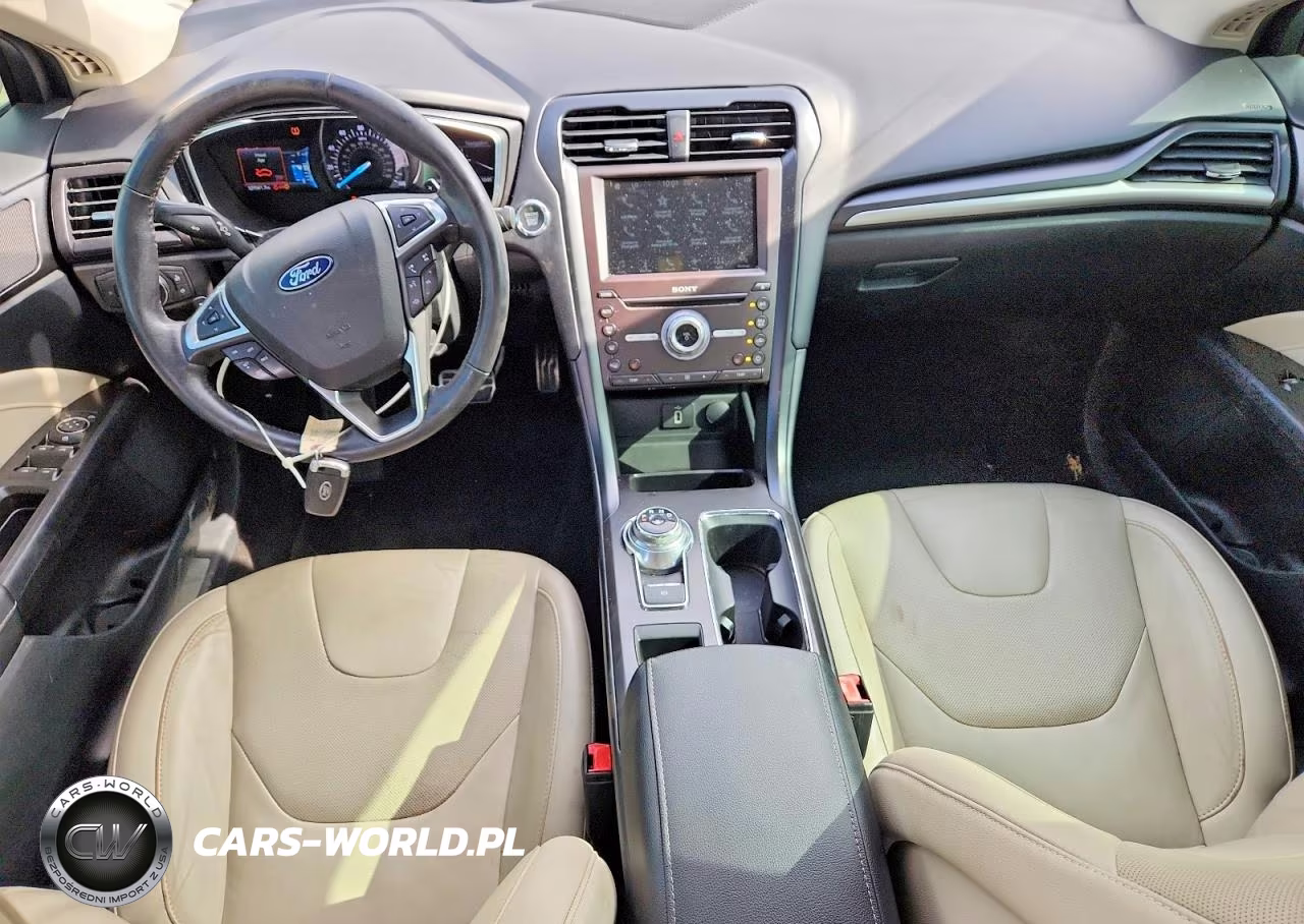 2018 Ford Fusion Titanium VIN:3FA6P0D92JR151282 - 8