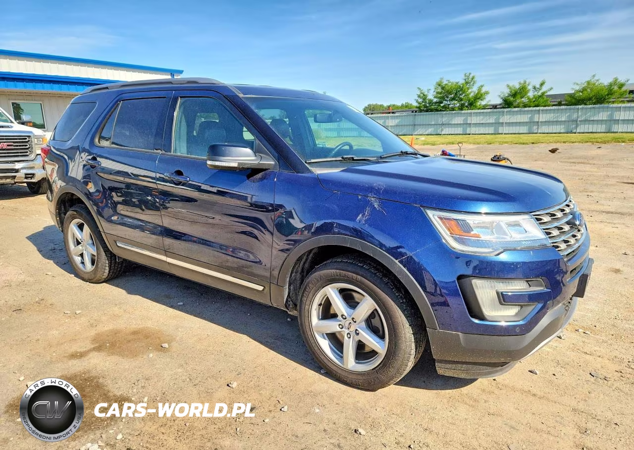 2017 Ford Explorer Xlt VIN:1FM5K8D86HGC19168 - 4