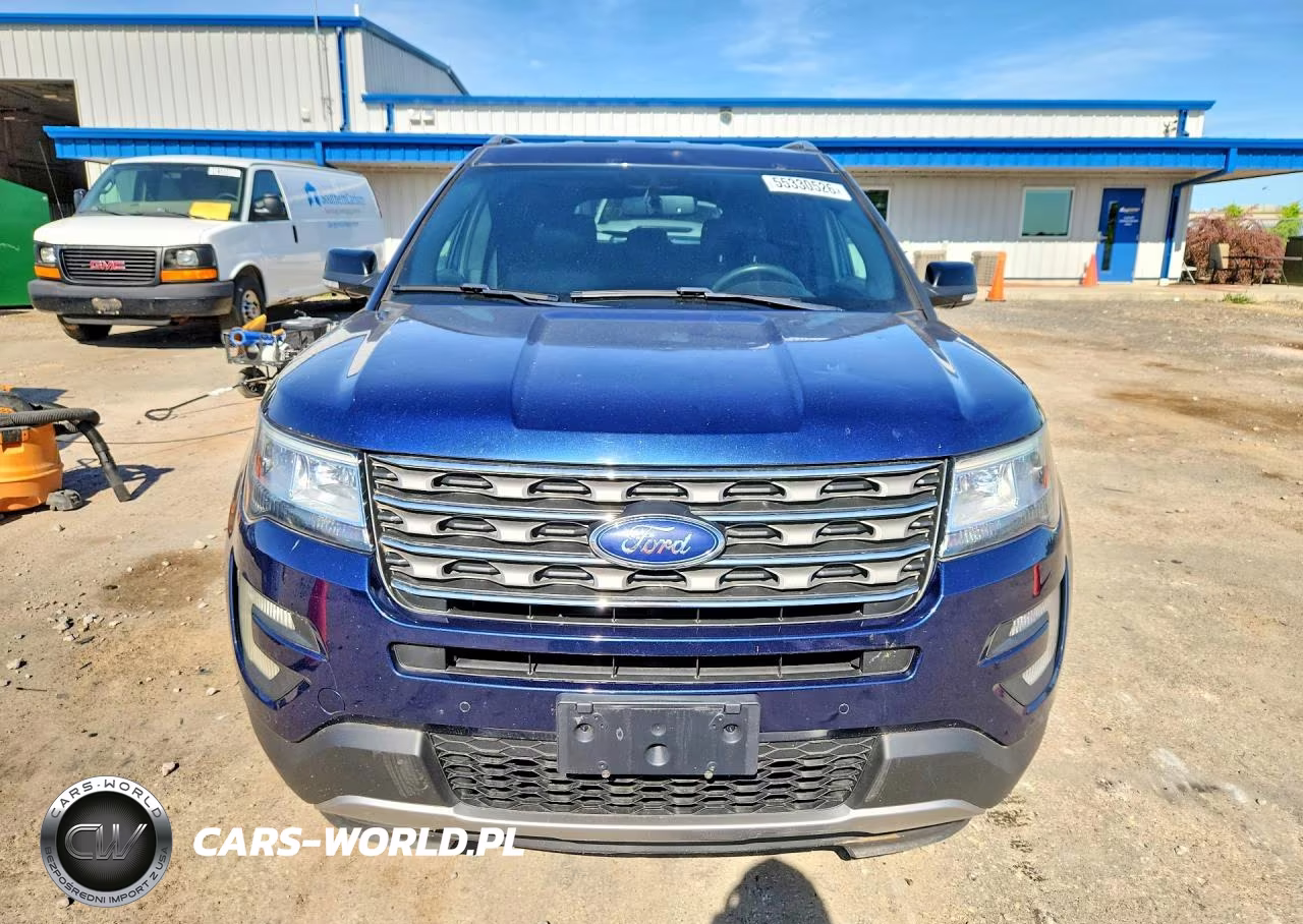 2017 Ford Explorer Xlt VIN:1FM5K8D86HGC19168 - 5