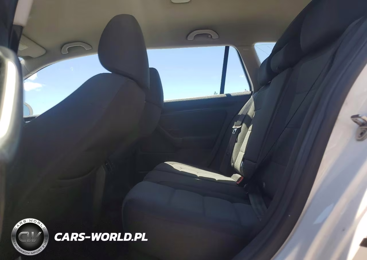 2012 Volkswagen Jetta S VIN:3VWPP7AJ5CM700699 - 10
