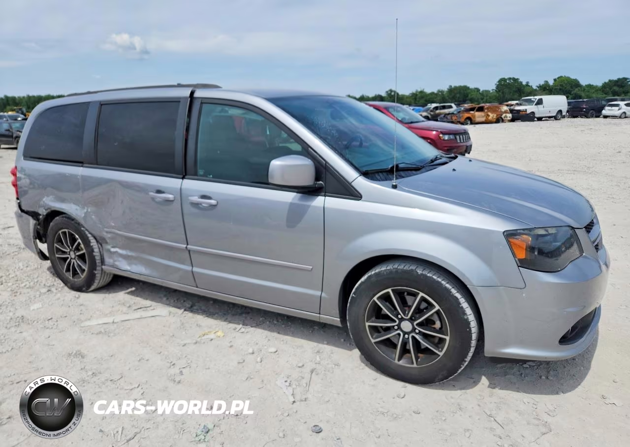 2015 Dodge Grand Caravan VIN:2C4RDGEG4FR543747 - 4
