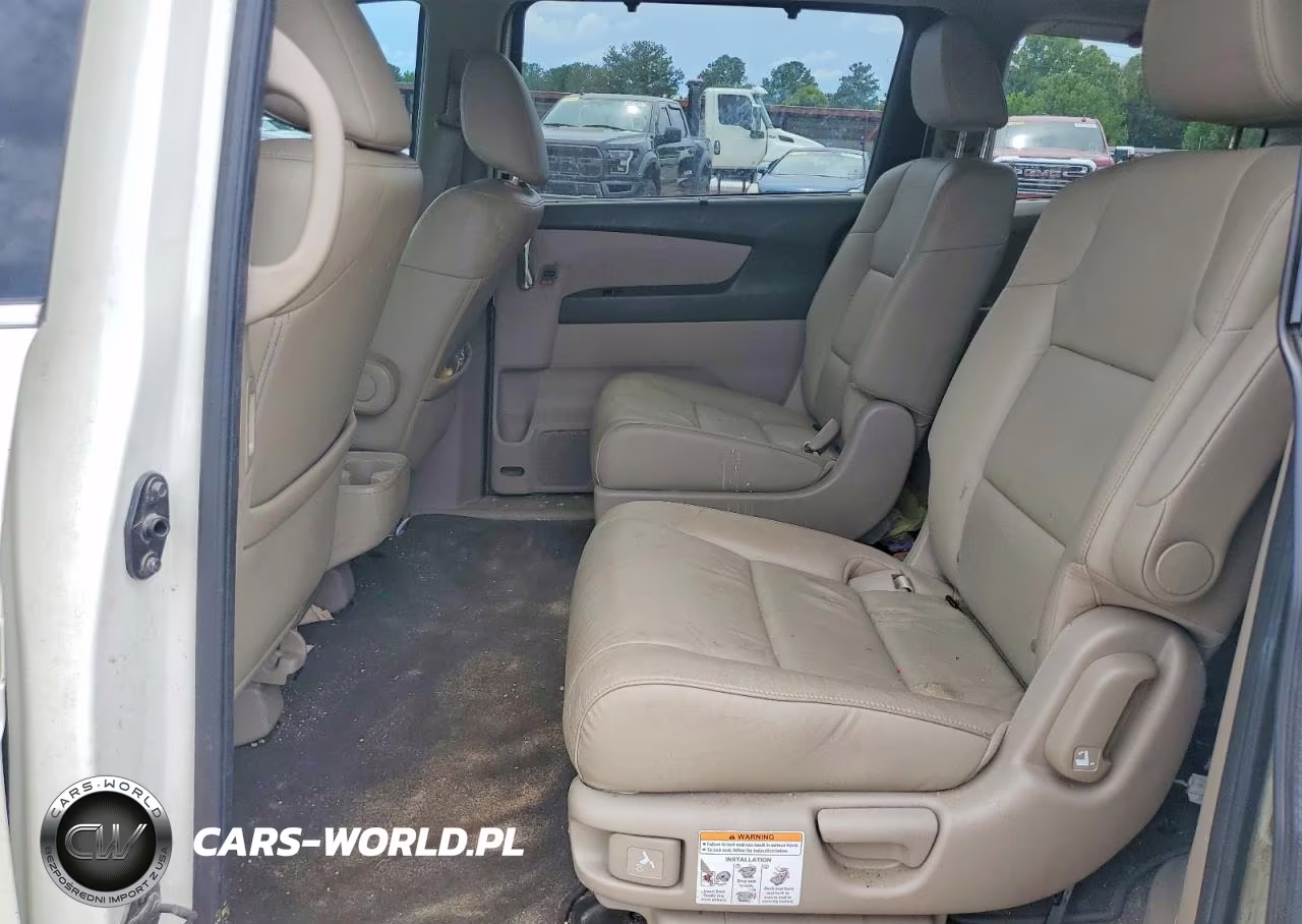 2014 Honda Odyssey Touring VIN:5FNRL5H95EB078829 - 11