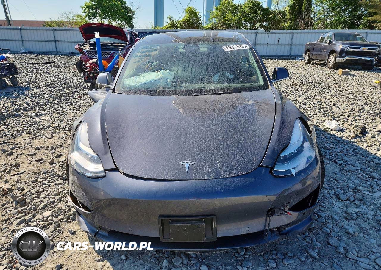 2019 Tesla Model 3 VIN:5YJ3E1EA0KF411215 - 5