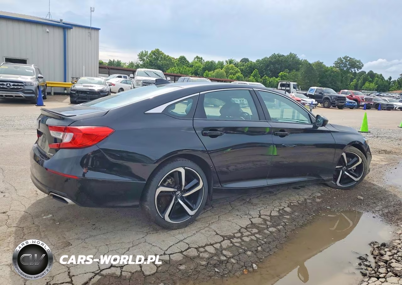 2021 Honda Accord Sport VIN:1HGCV1F33MA066405 - 3