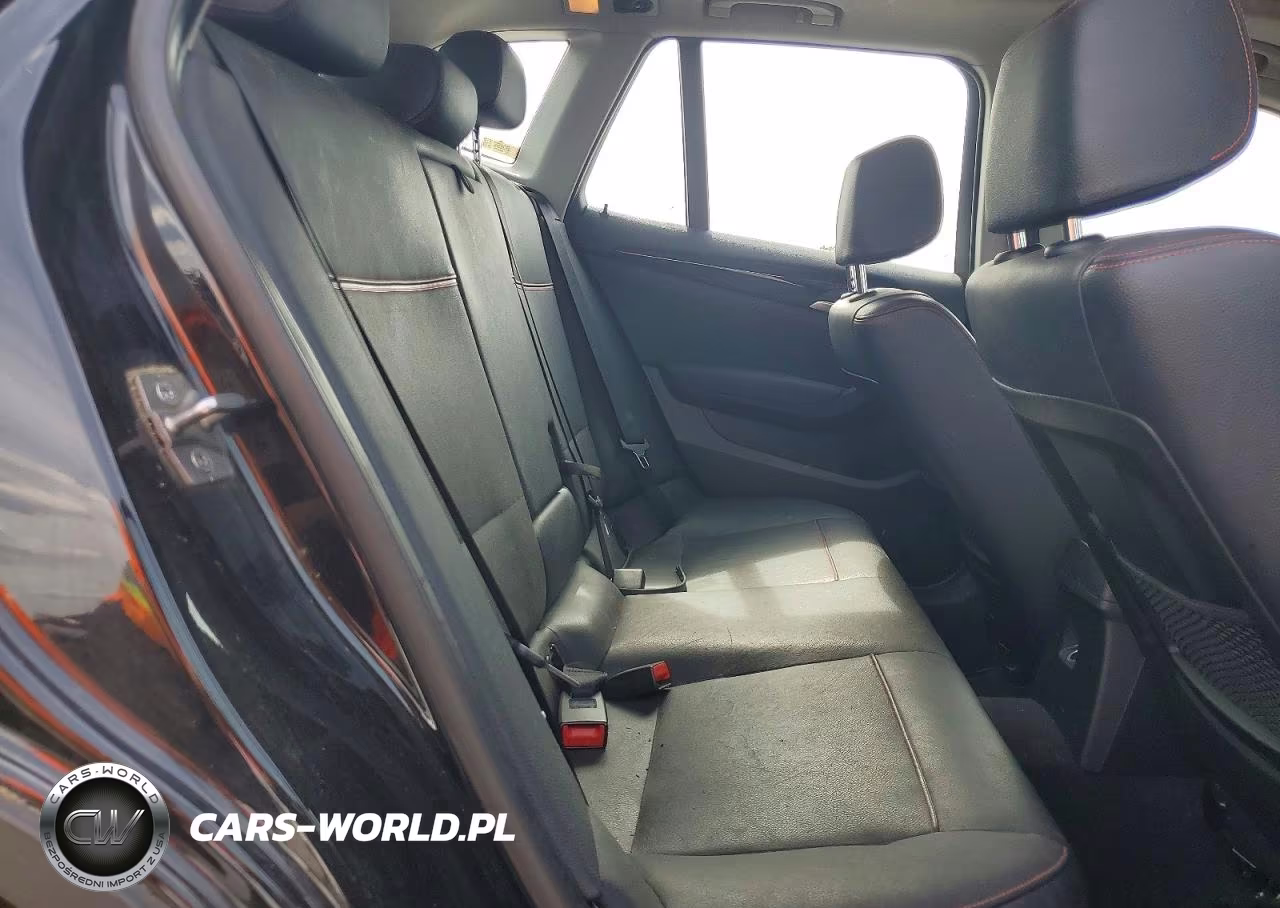 2014 BMW X1 xDrive28I VIN:WBAVL1C58EVY10557 - 10