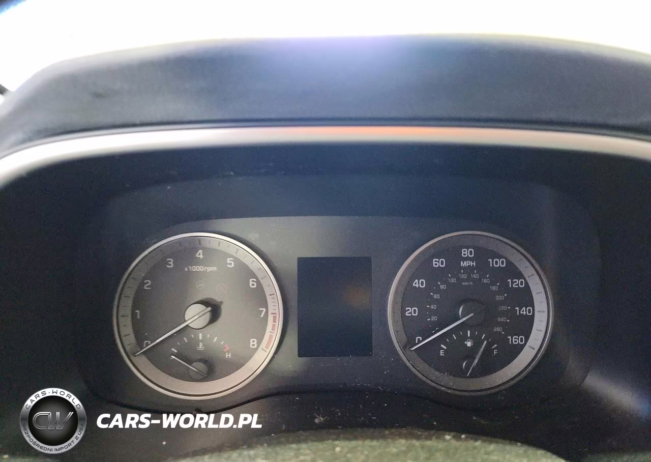 2019 Hyundai Tucson VIN:KM8J2CA43KU839455 - 9