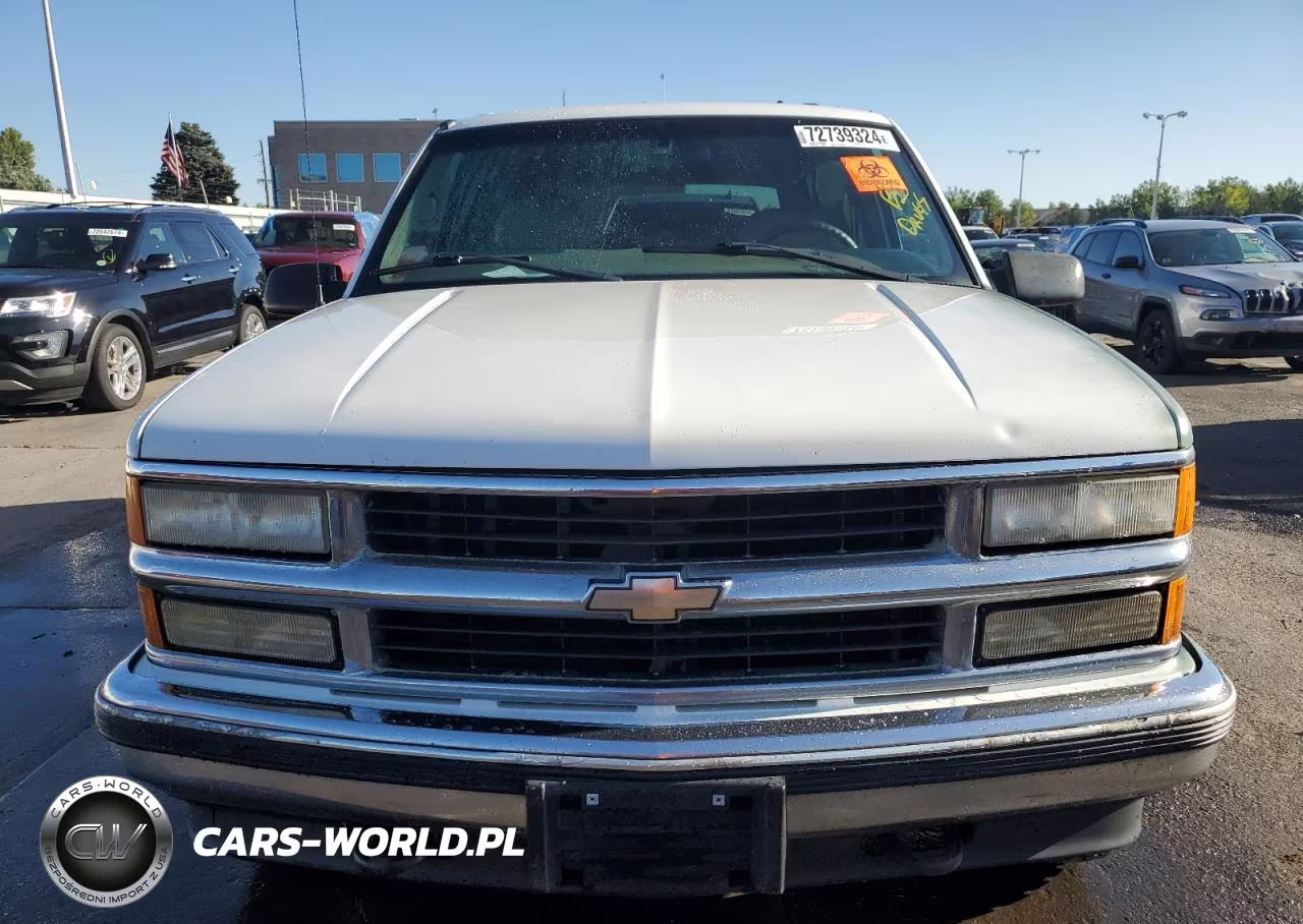 1999 Chevrolet Tahoe K1500 VIN:3GNEK18R0XG216114 - 5