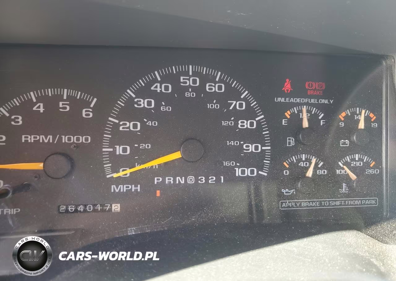 1999 Chevrolet Tahoe K1500 VIN:3GNEK18R0XG216114 - 9