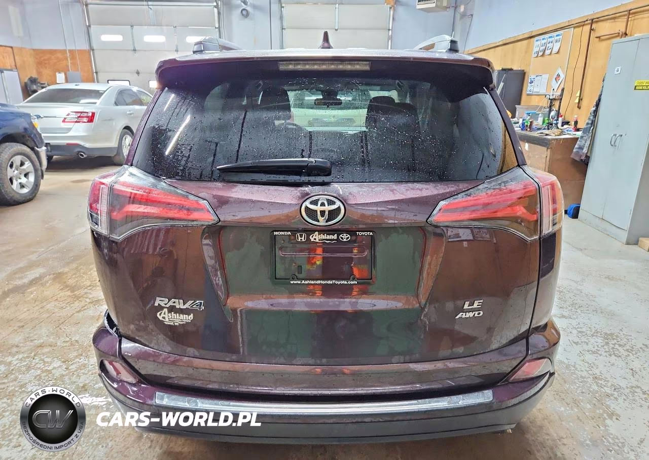 2018 Toyota Rav4 Le VIN:2T3BFREV5JW754847 - 6