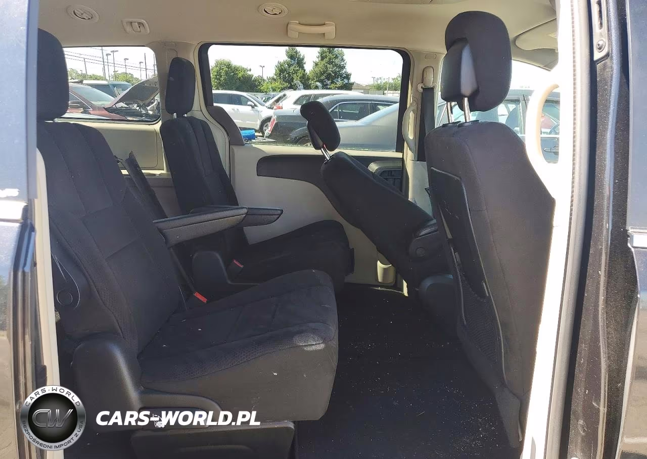 2011 Dodge Grand Caravan Crew VIN:2D4RN5DG1BR689457 - 11