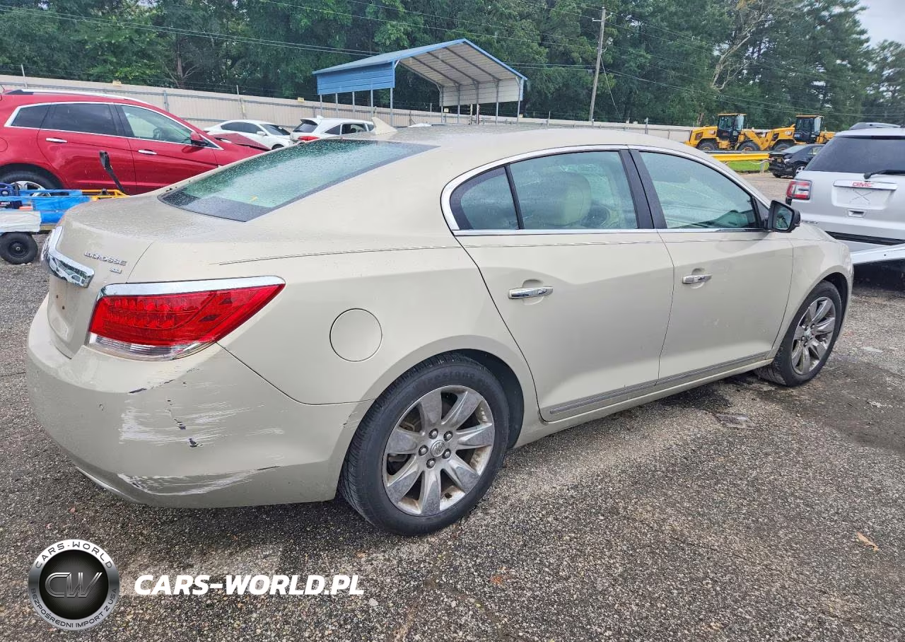 2011 Buick Lacrosse Cxs VIN:1G4GE5ED8BF282957 - 3