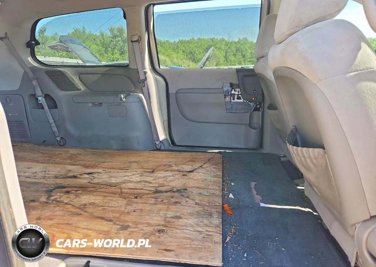 2008 Kia Sedona Lx VIN:KNDMB233386239306 - 11