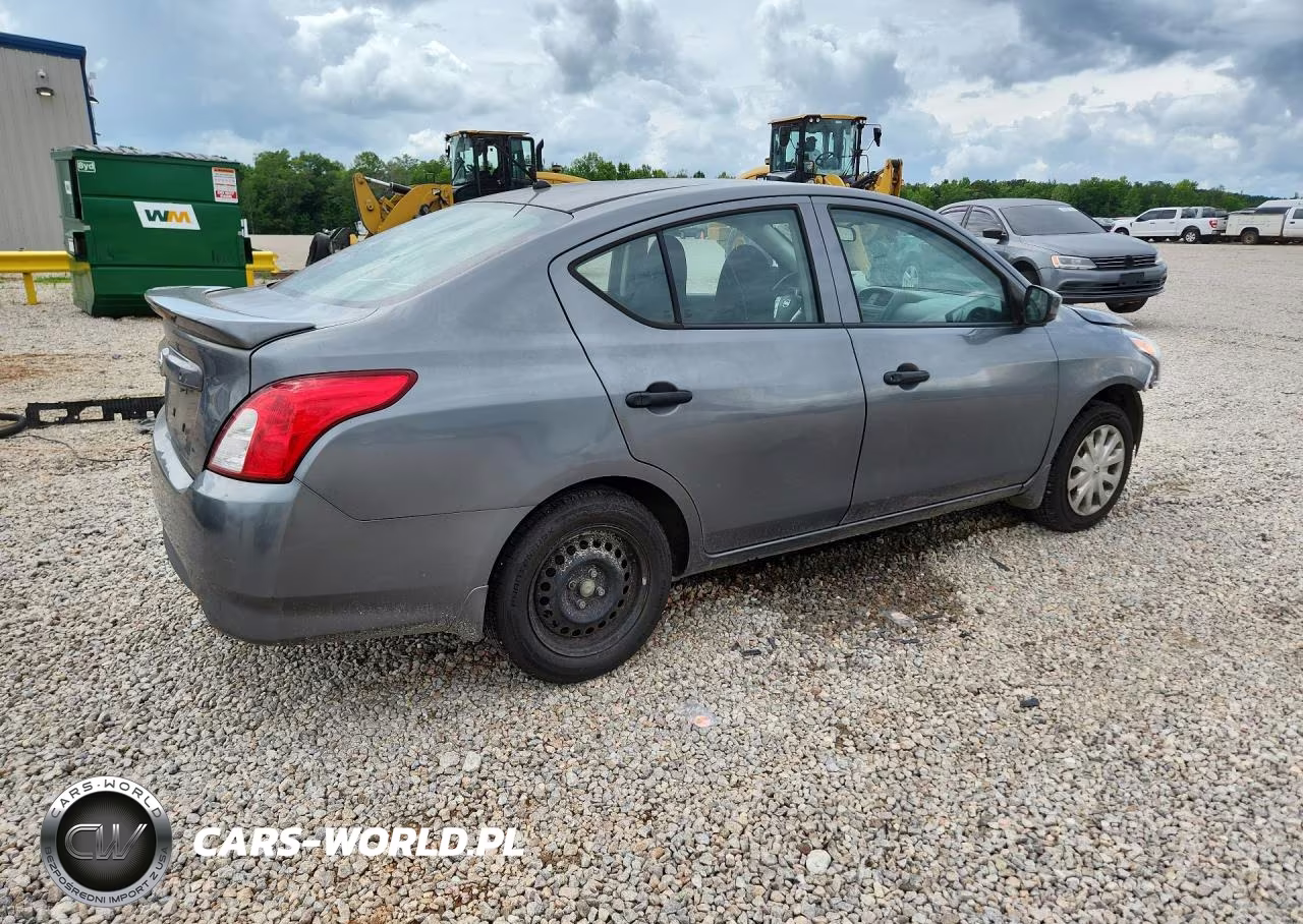 2017 Nissan Versa 1.6 S Plus VIN:3N1CN7AP5HL827867 - 3