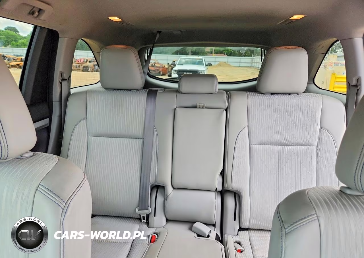 2017 Toyota Highlander Le Plus VIN:5TDZZRFH3HS194188 - 10