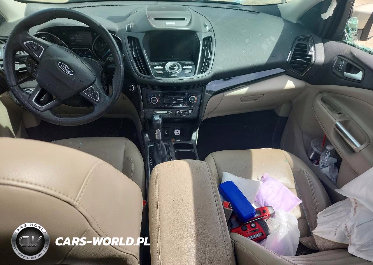 2017 Ford Escape Titanium VIN:1FMCU0JD6HUC27180 - 8