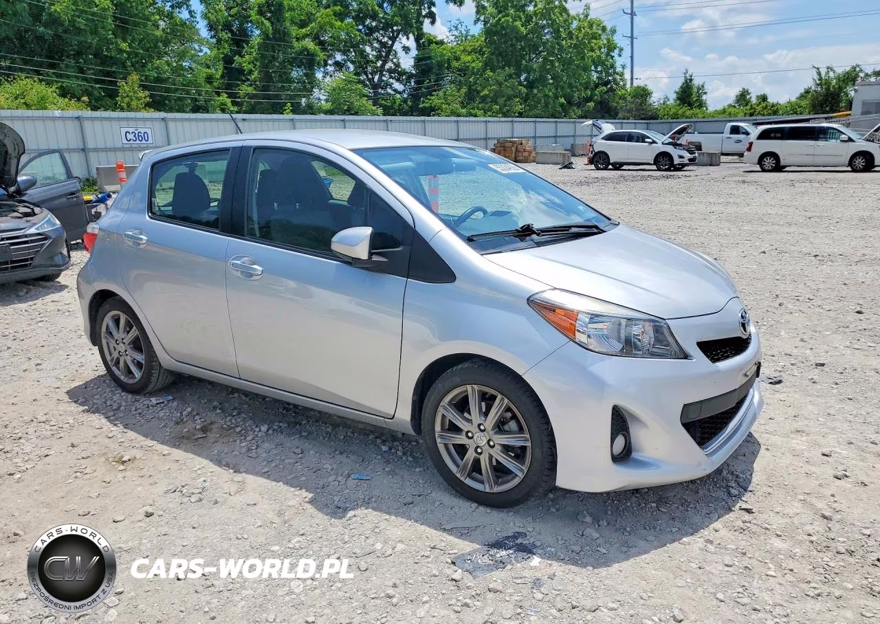 2014 Toyota Yaris 3D VIN:JTDKTUD31ED593024 - 4