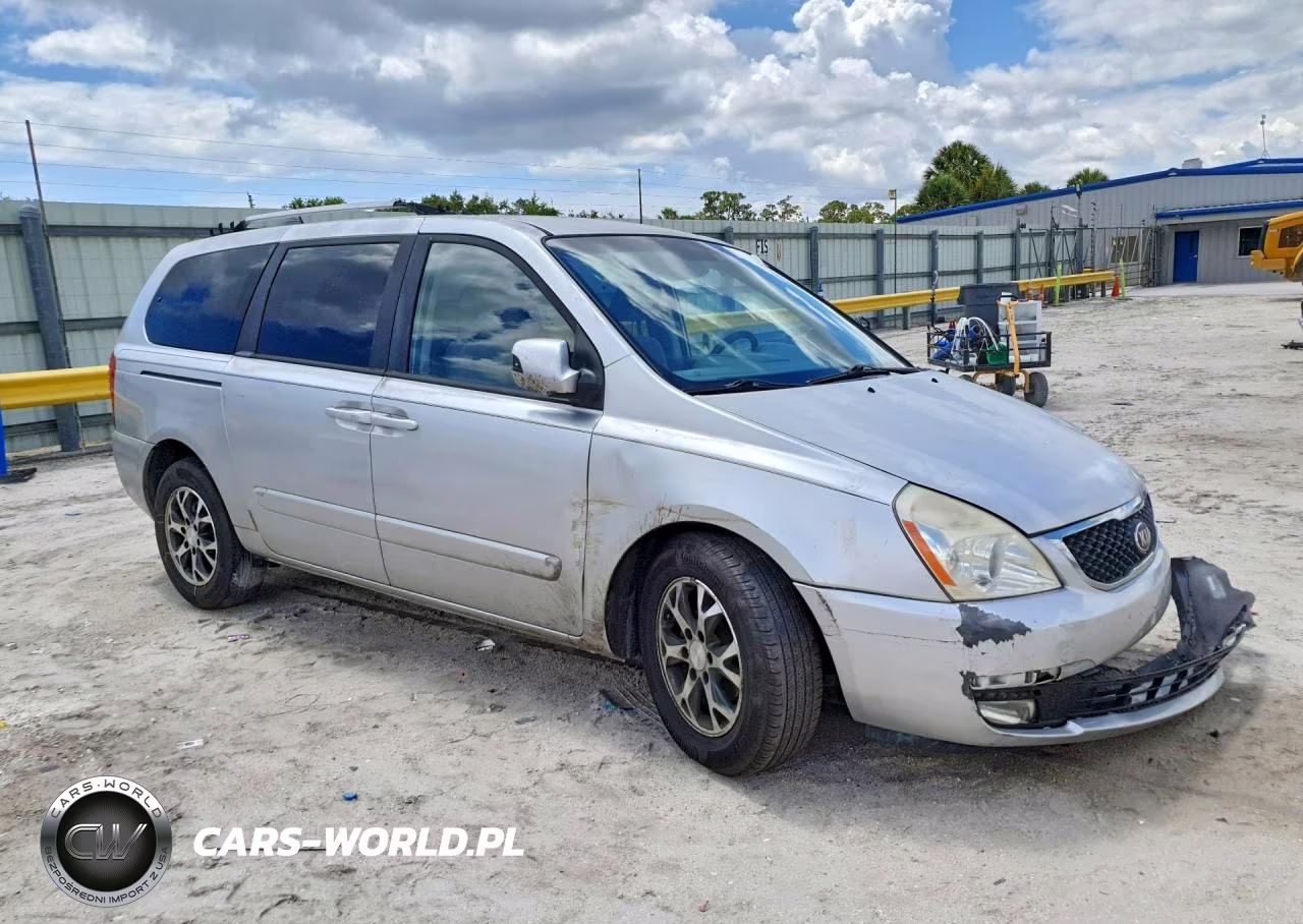 2014 Kia Sedona Lx VIN:KNDMG4C74E6557009 - 4