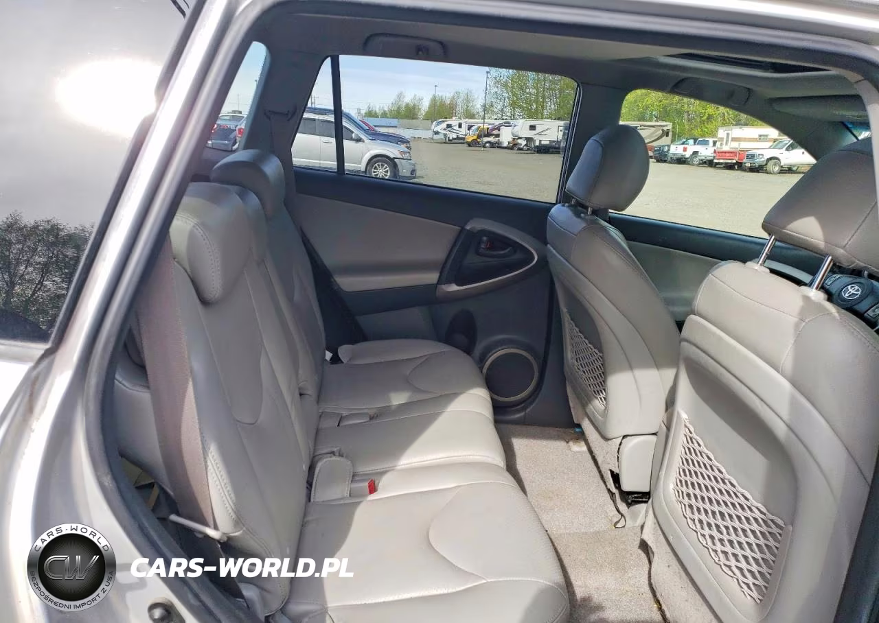 2007 Toyota Rav4 Limited VIN:JTMBK31V876026285 - 11