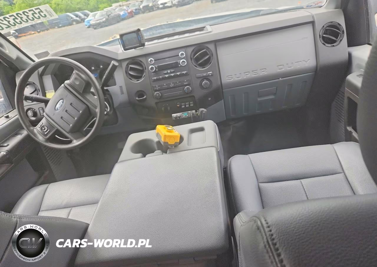 2015 Ford F350 Super Duty Dump Truck VIN:1FD8X3H60FEB96733 - 8