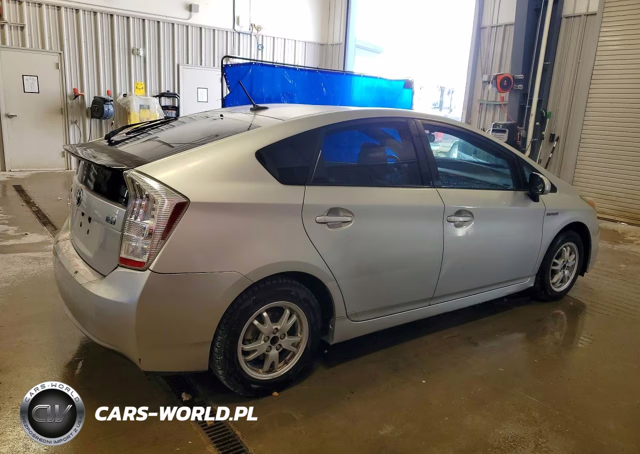 2010 Toyota Prius Iii VIN:JTDKN3DU4A0173921 - 3