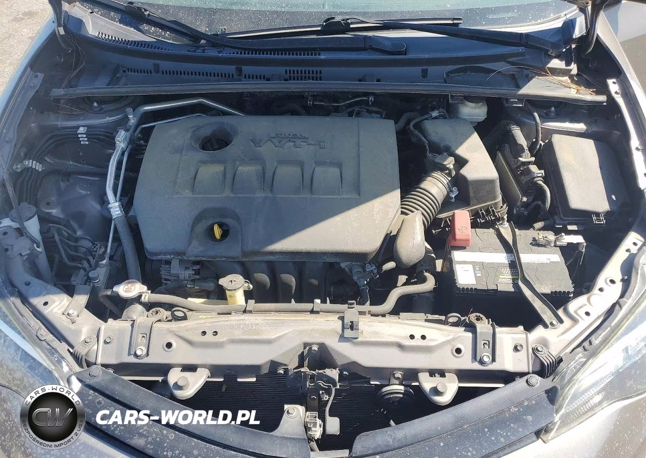 2018 Toyota Corolla Le VIN:2T1BURHE9JC124020 - 11