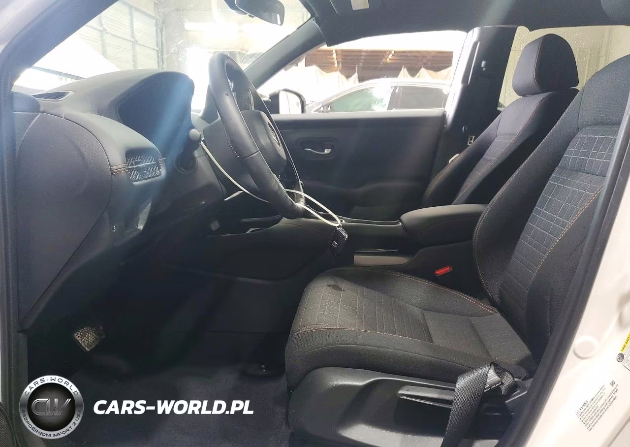 2026 Honda Hr-V Sport VIN:3CZRZ1H51TM720258 - 7