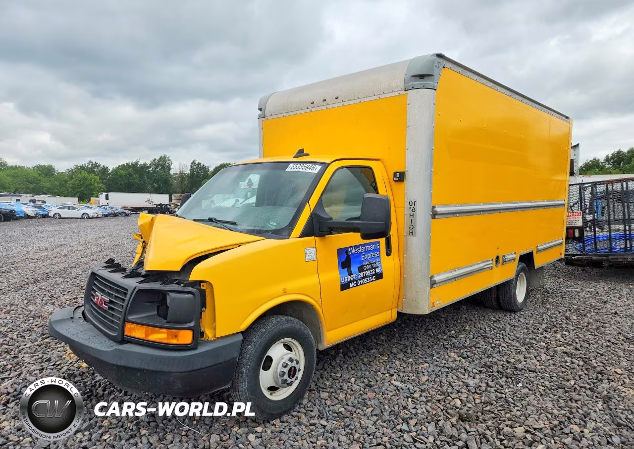 2016 GMC Savana Box Truck