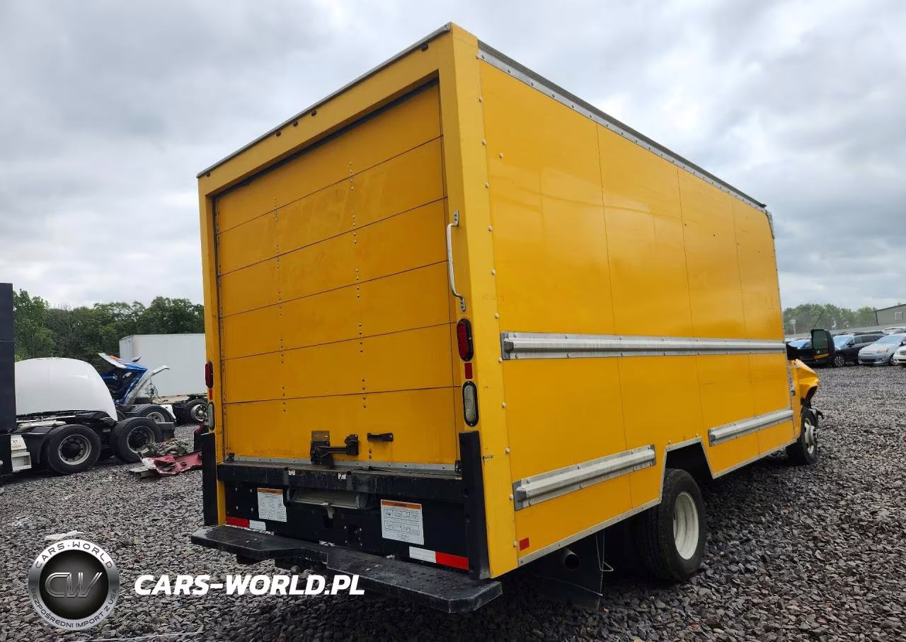 2016 GMC Savana Box Truck VIN:1GD37TCG8G1255112 - 3