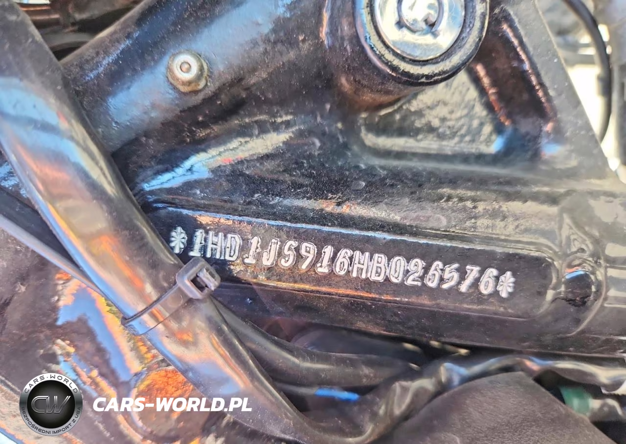 2017 Harley-Davidson Flss VIN:1HD1JS916HB026576 - 10