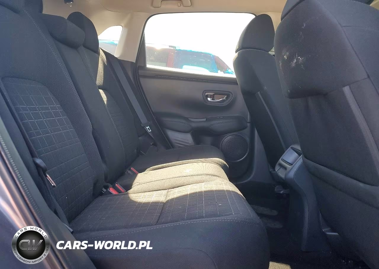 2025 Honda Hr-V Lx VIN:3CZRZ2H3XSM741631 - 11