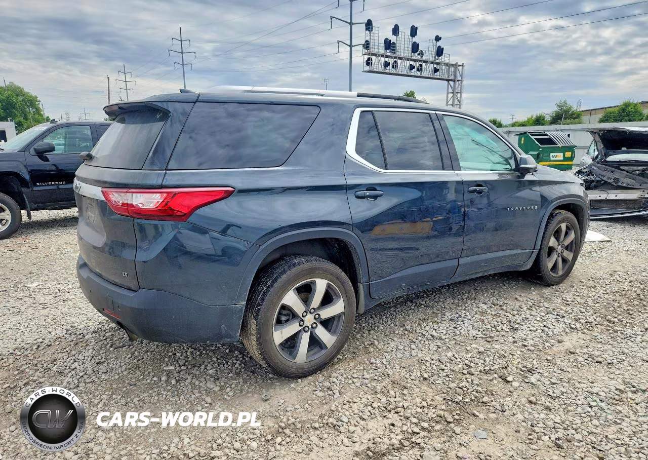 2018 Chevrolet Traverse Lt VIN:1GNEVHKW5JJ130320 - 3