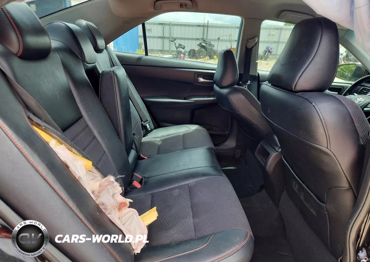 2016 Toyota Camry Se VIN:4T1BF1FK2GU133167 - 10