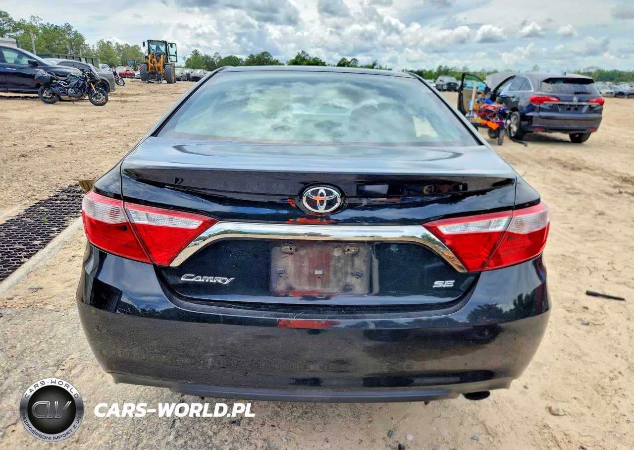 2016 Toyota Camry Se VIN:4T1BF1FK2GU133167 - 6
