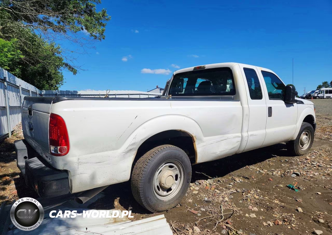 2015 Ford F250 Super Duty VIN:1FT7X2A64FEB54036 - 3