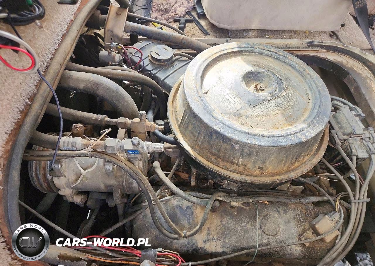 1984 Chevrolet P30 VIN:1GBKP37W8E3335047 - 7