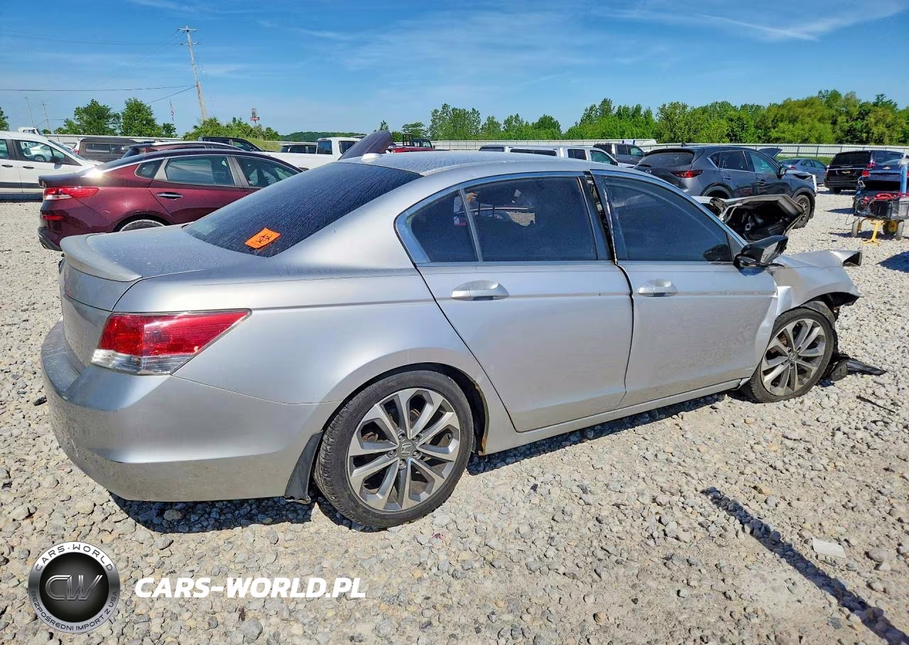 2008 Honda Accord Exl VIN:JHMCP26808C066915 - 3