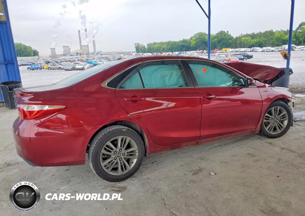 2016 Toyota Camry Se VIN:4T1BF1FK5GU510686 - 3