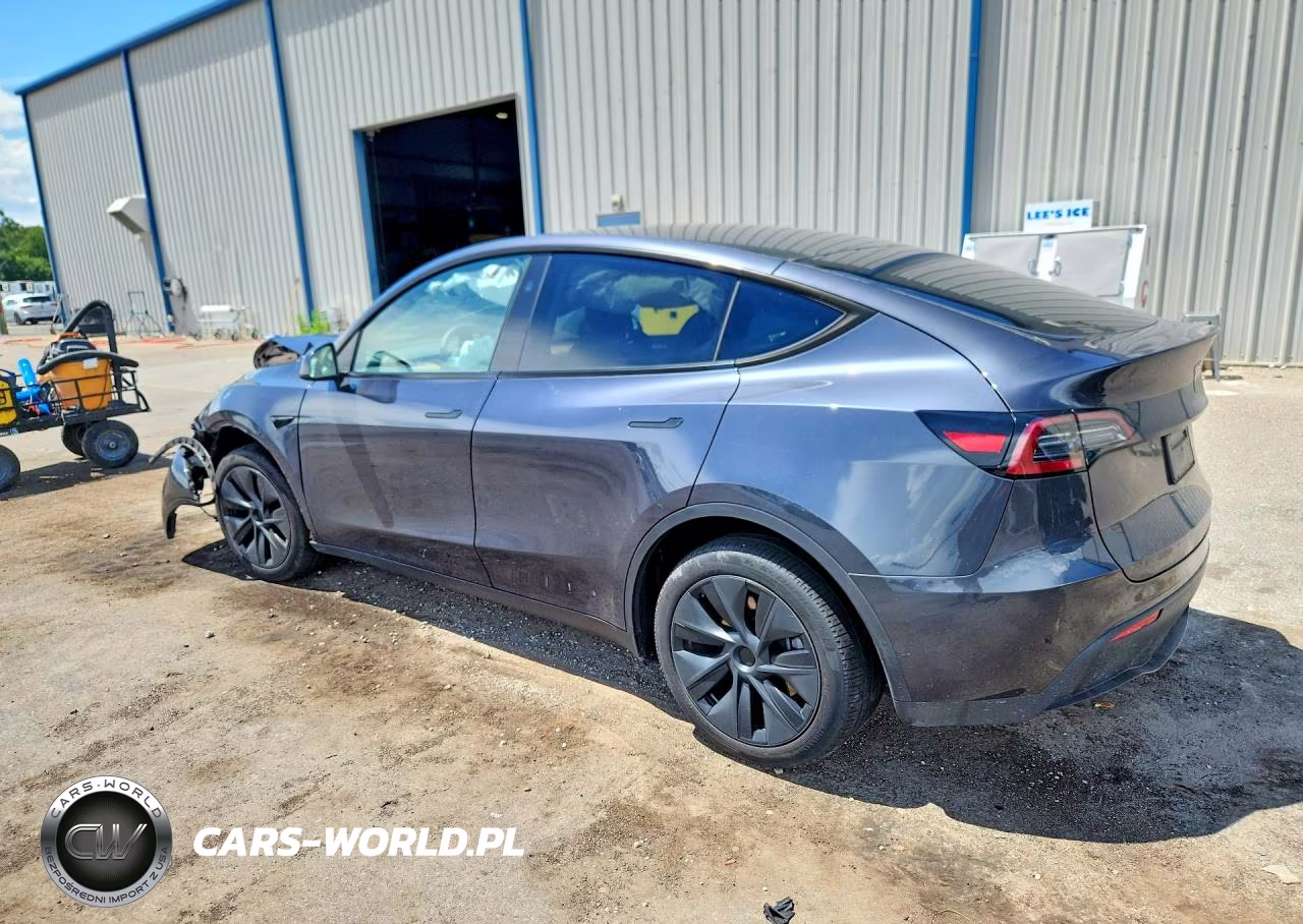 2025 Tesla Model Y VIN:7SAYGDED5SA372181 - 2