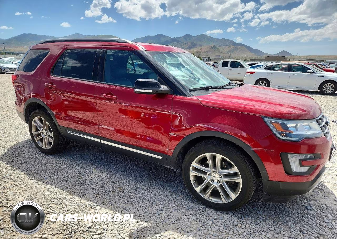 2016 Ford Explorer Xlt VIN:1FM5K8D89GGD14659 - 4