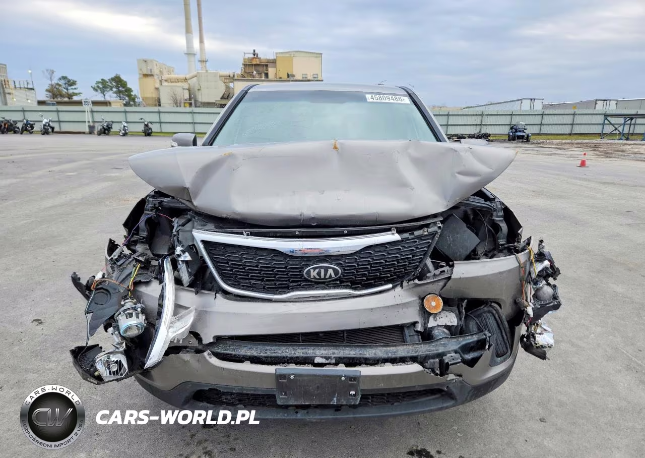 2014 Kia Sorento Base VIN:5XYKT4A69EG426443 - 5