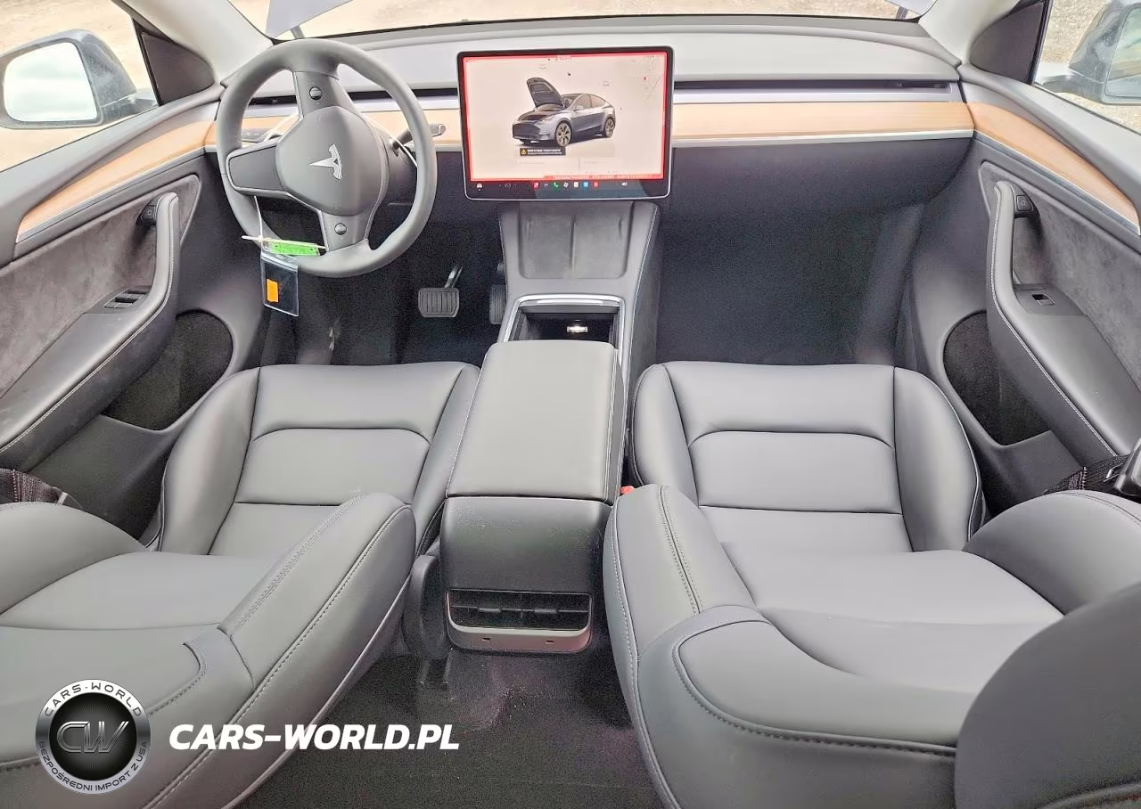 2024 Tesla Model Y VIN:7SAYGDED7RA329696 - 8